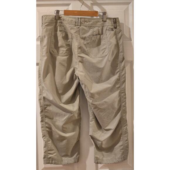 The North Face Hiking Trail Capris Deep Front Pockets Beige Womens Size 8 - Picture 4 of 10